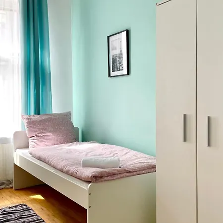 Beautiful In Brama Portowa - Center Hostel *