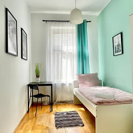 Beautiful - Center In Hostel