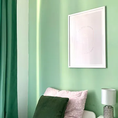 Beautiful In Brama Portowa - Center Hostel *