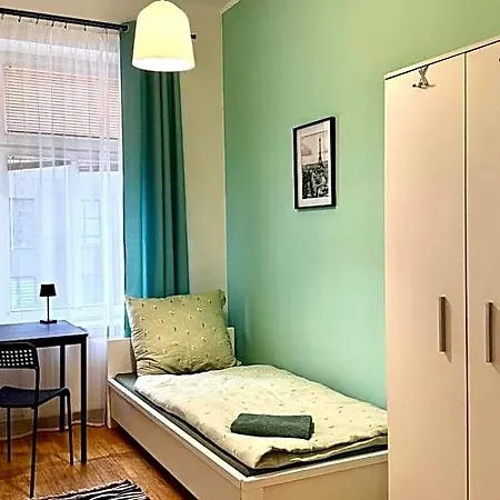 Hostel Beautiful In Brama Portowa - Center *